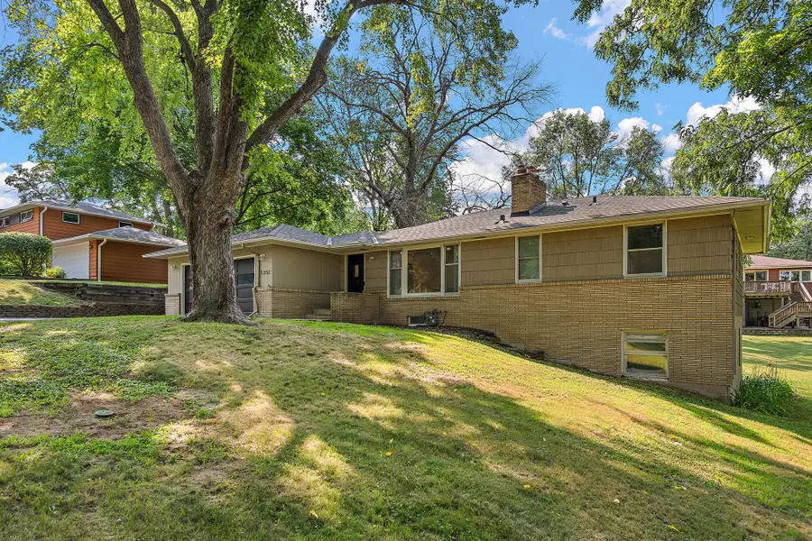 1351 Hillcrest Drive Ne, Fridley, MN 55432 - #2