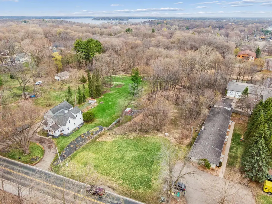 24560 Smithtown Road, Excelsior, MN 55331 - #2