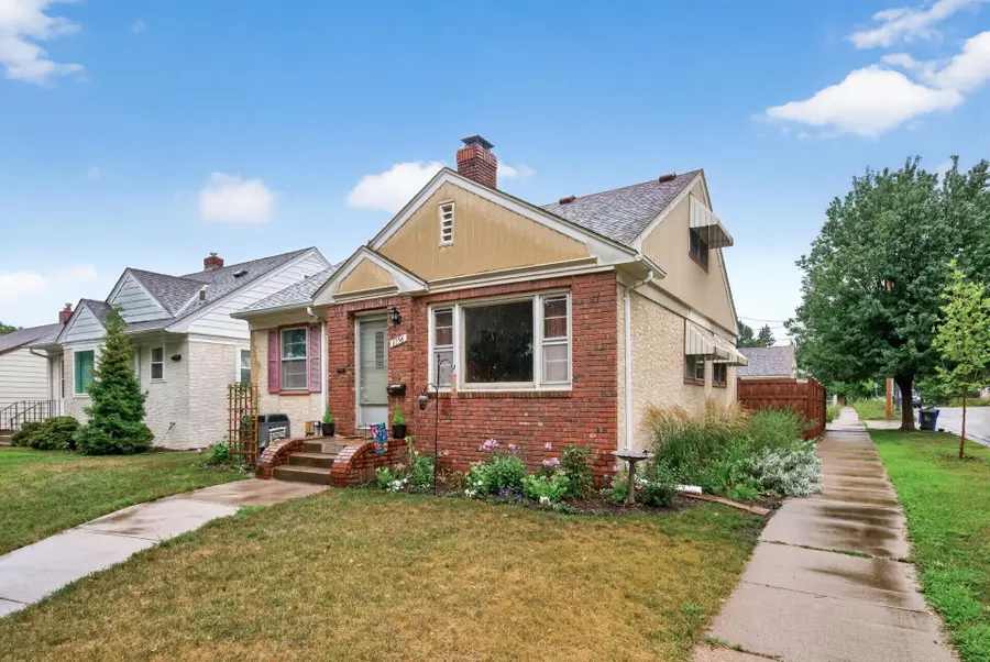 1156 Englewood Avenue, Saint Paul, MN 55104 - #3