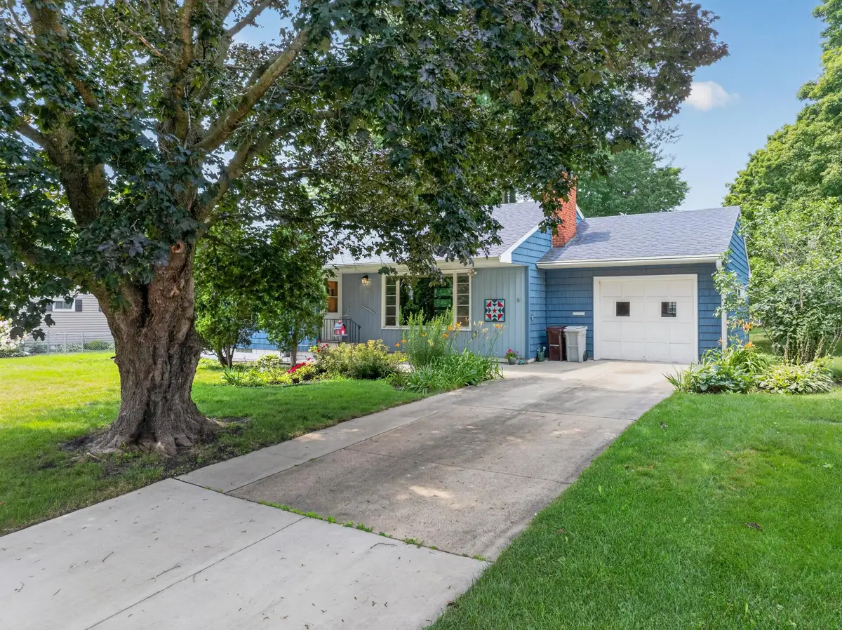 303 5th Avenue Nw, Kasson, MN 55944 - #1