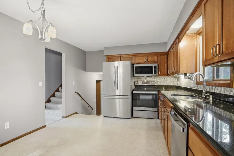 6207 Edgemont Boulevard N, Brooklyn Park, MN 55428 - #2