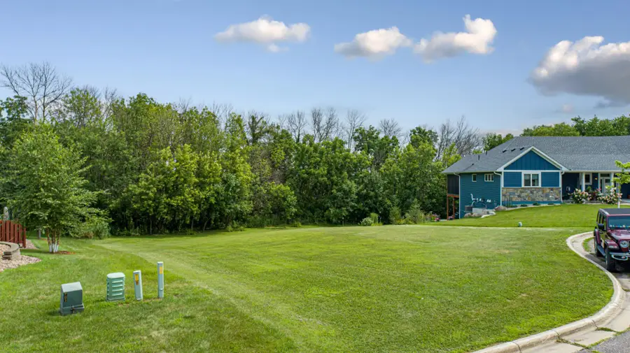 905 Orchard Heights Court, Faribault, MN 55021 - #2