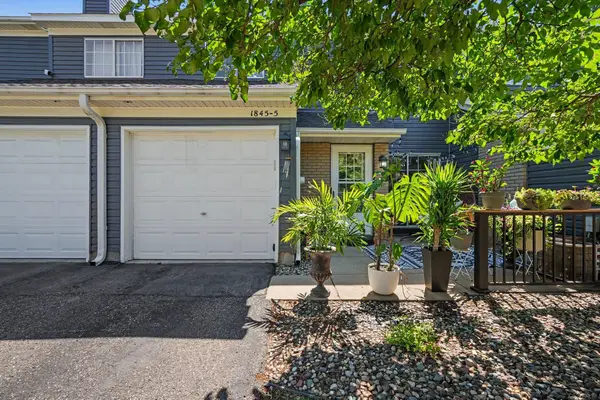 1845 Donegal Drive #5, Woodbury, MN 55125