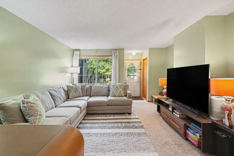 1845 Donegal Drive #5, Woodbury, MN 55125 - #3