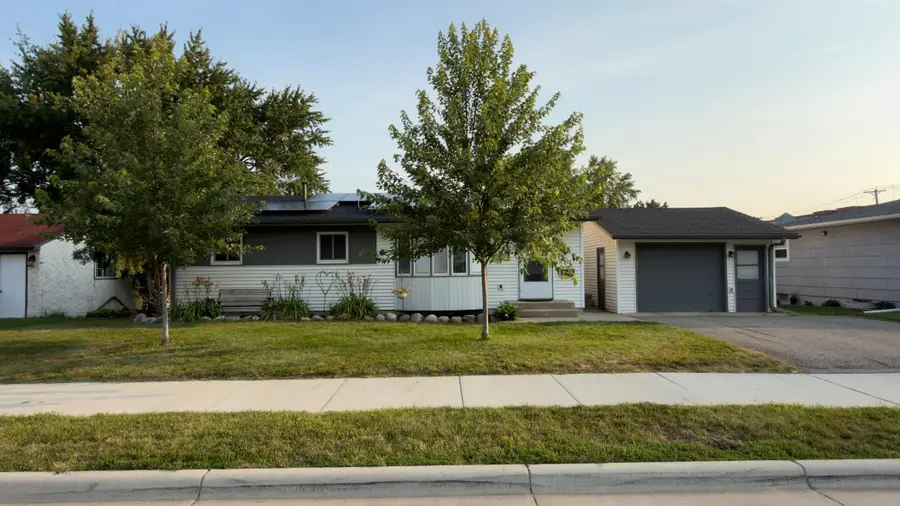 224 W 3rd Street, Waconia, MN 55387 - #2