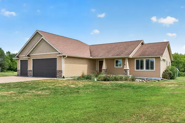 439 Jordyn Lane, Hudson, WI 54016
