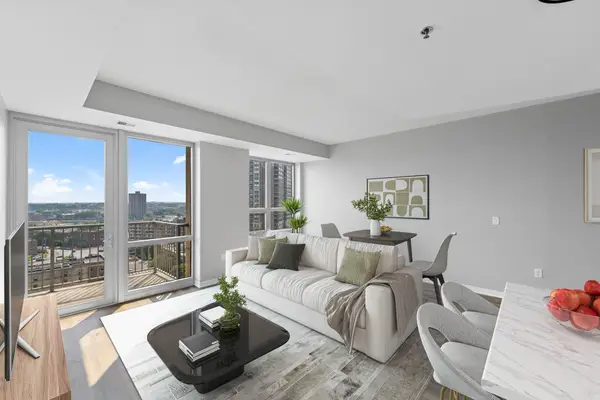929 Portland Avenue S #1310, Minneapolis, MN 55404