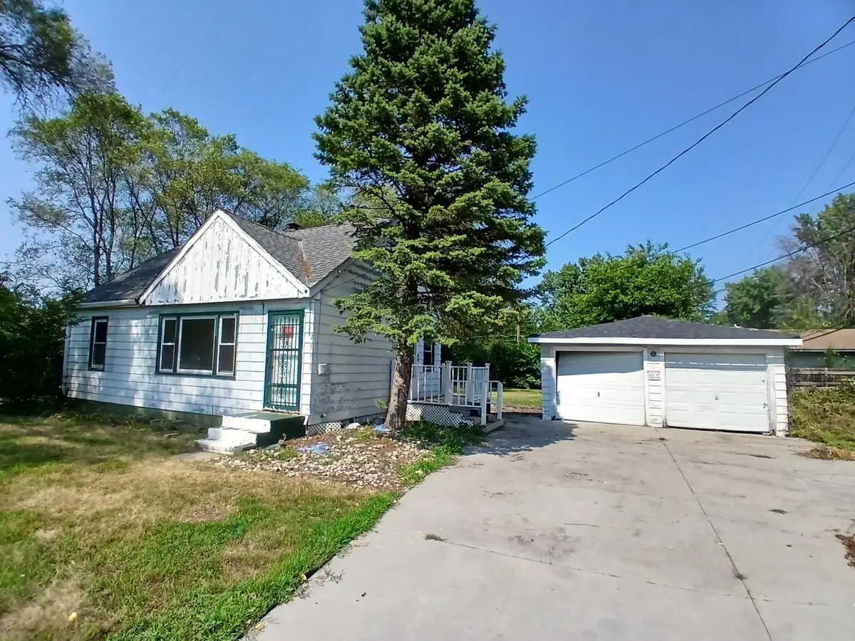 2331 Coon Rapids Boulevard Nw, Coon Rapids, MN 55433 - #1