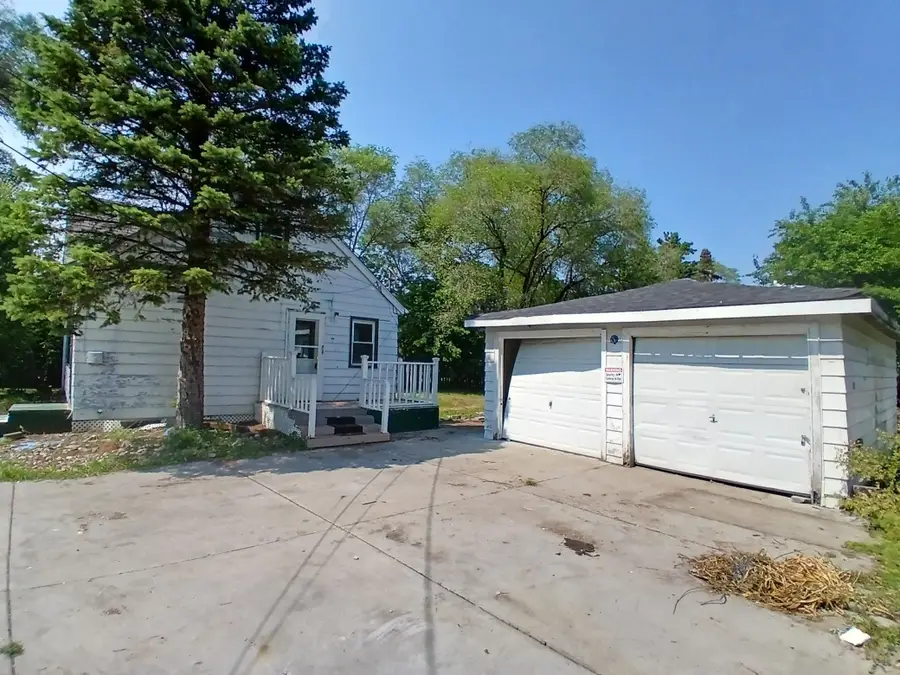 2331 Coon Rapids Boulevard Nw, Coon Rapids, MN 55433 - #2