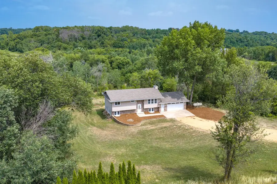 978 70th Avenue, Roberts, WI 54023 - #2