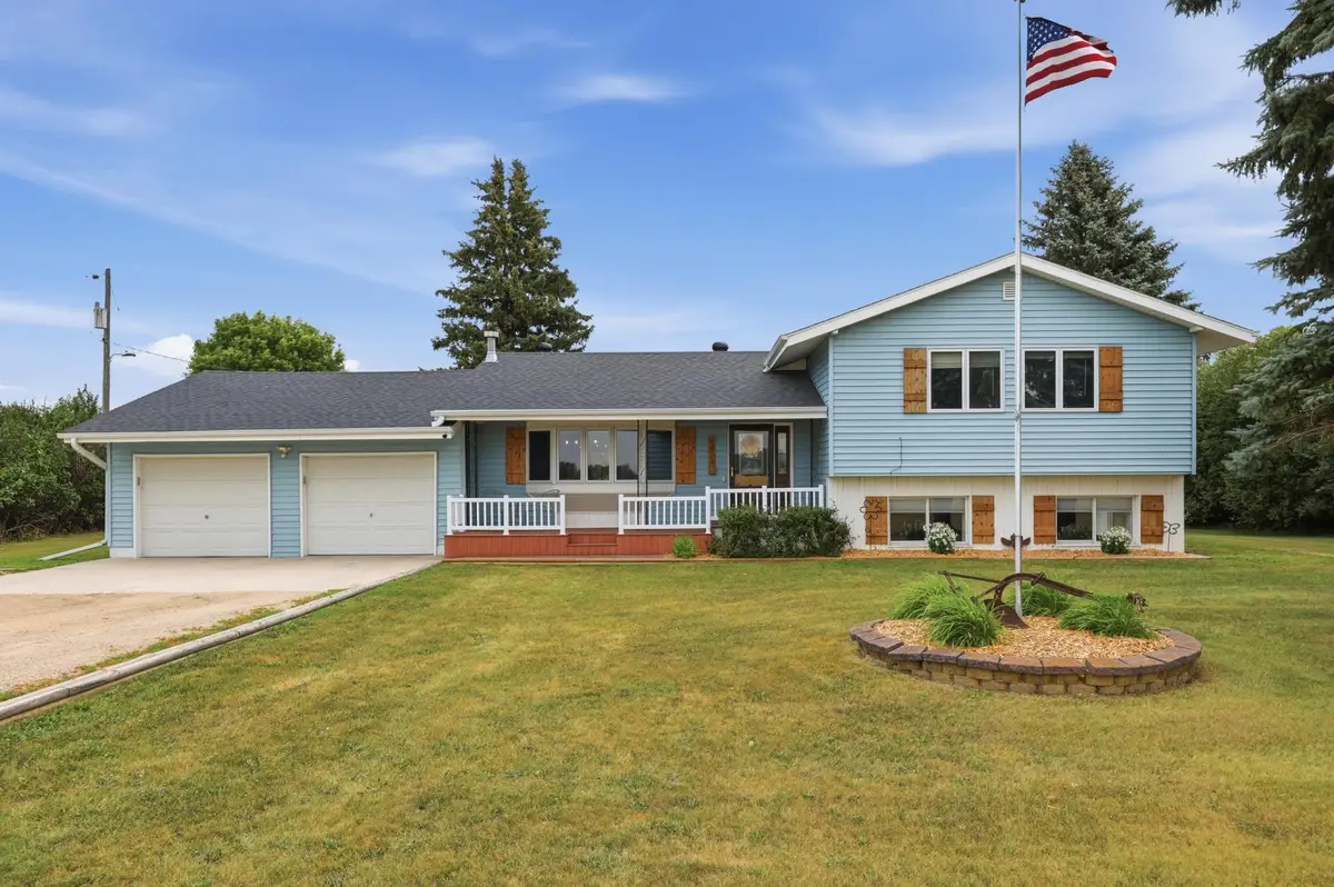 9424 70th Street S, Sabin, MN 56580 - #1