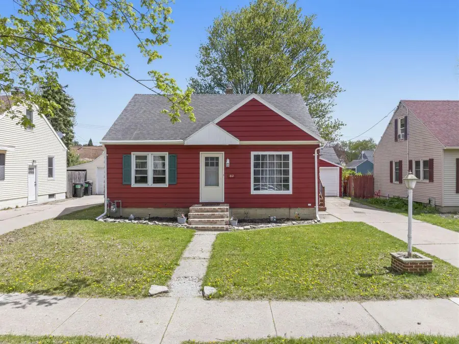 812 14th Avenue Ne, Rochester, MN 55906 - #2