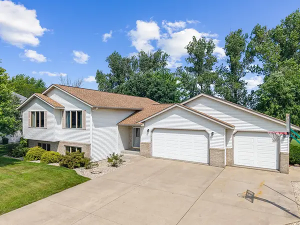 190 Benson Drive, Lewiston, MN 55952