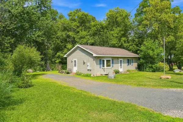 501 N Hamilton Street, Saint Croix Falls, WI 54024