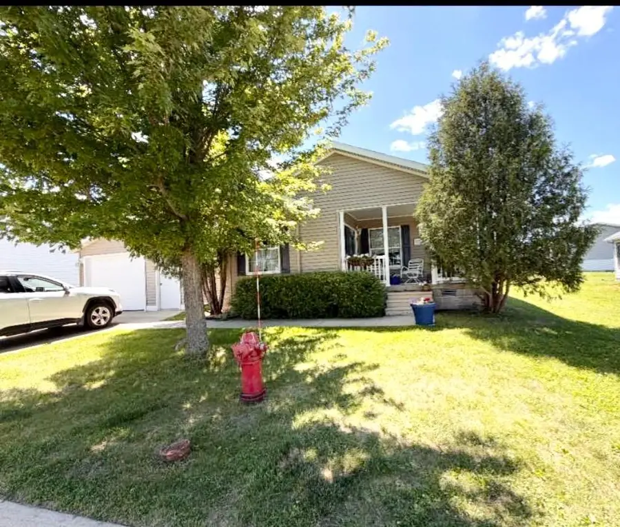 2205 Nightingale Avenue Nw, Stewartville, MN 55976 - #3