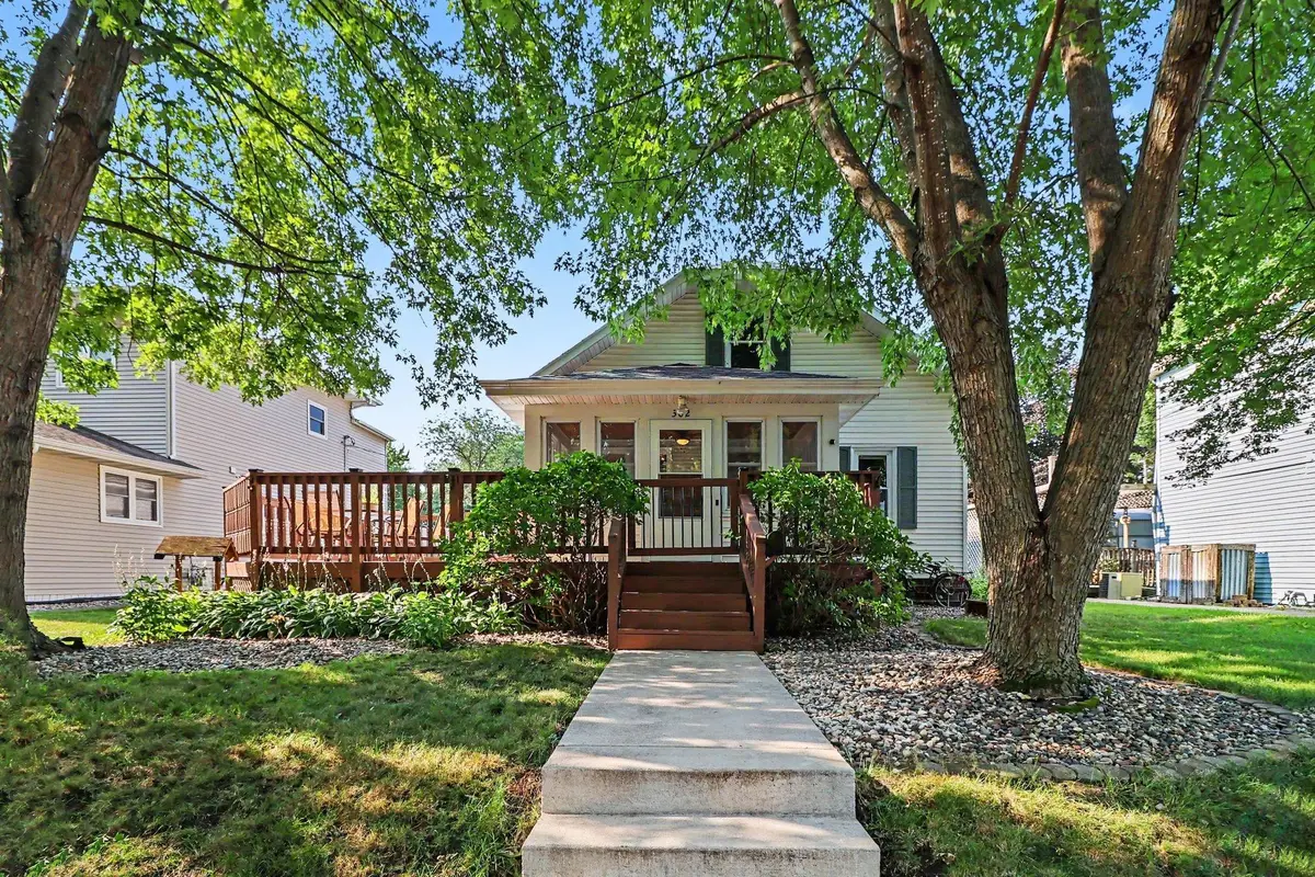 302 Elm Avenue Sw, Montgomery, MN 56069 - #1