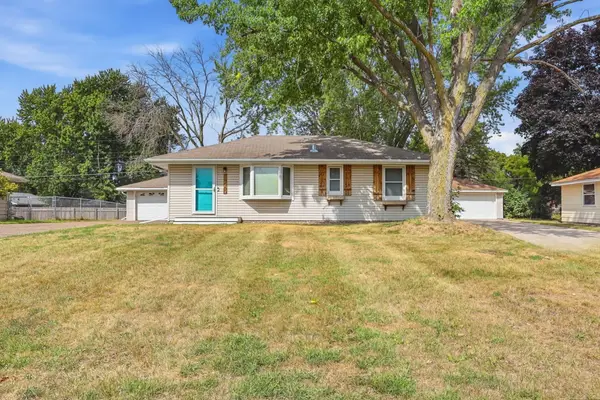 11550 Kumquat Street Nw, Coon Rapids, MN 55448