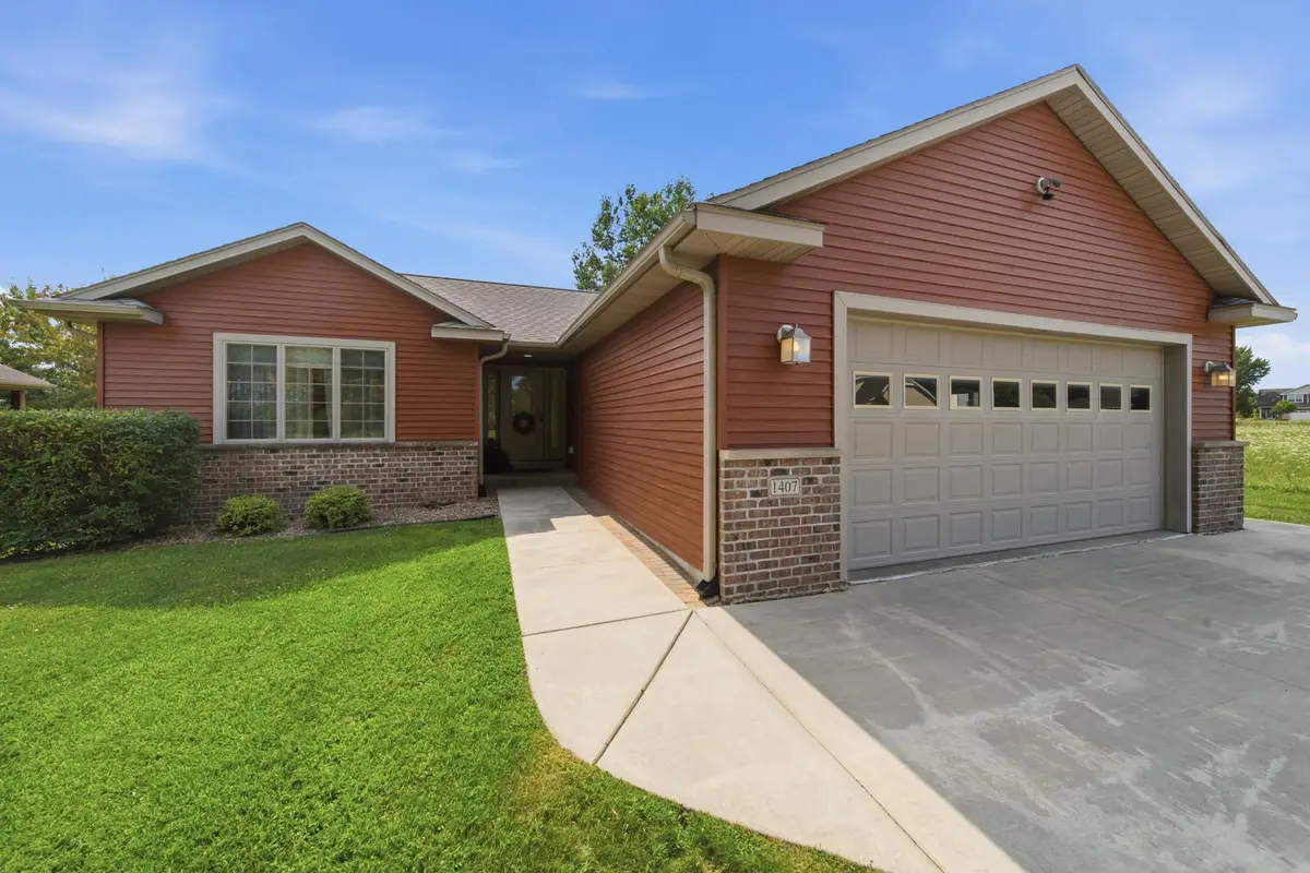 1407 Woodland Way, Lake City, MN 55041 - #1