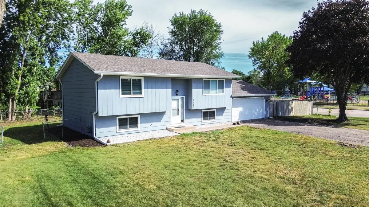 7181 Colorado Avenue N, Brooklyn Park, MN 55429 - #1