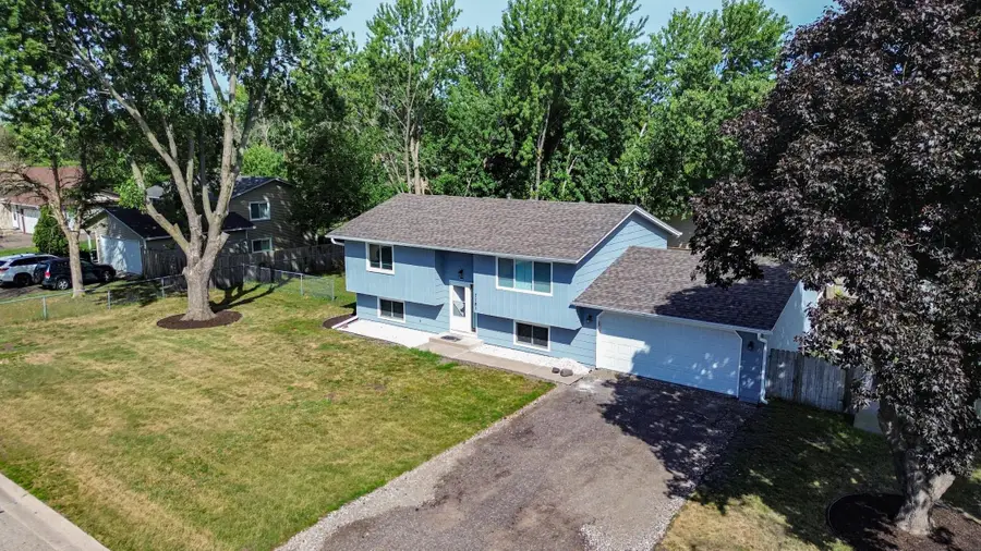 7181 Colorado Avenue N, Brooklyn Park, MN 55429 - #3