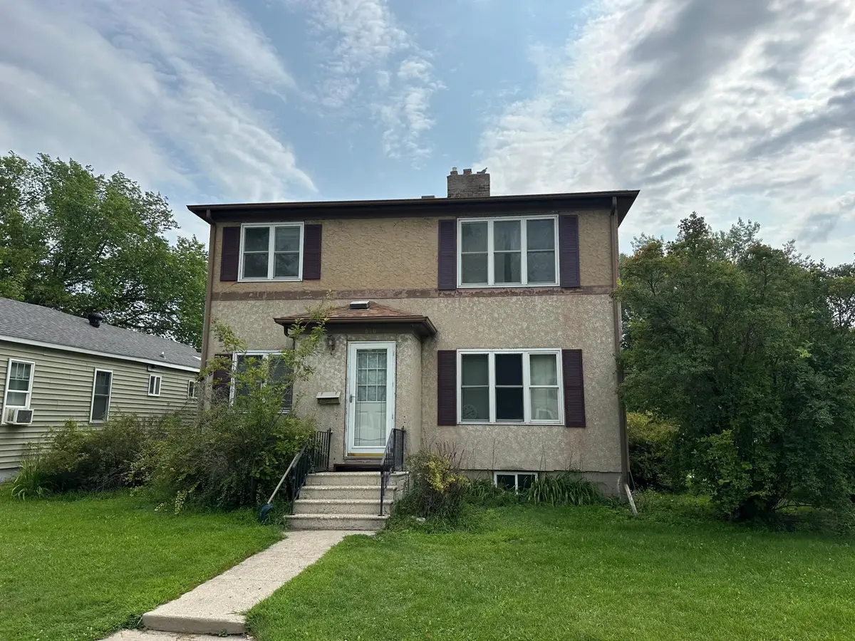 510 Arnold Avenue N, Thief River Falls, MN 56701 - #1