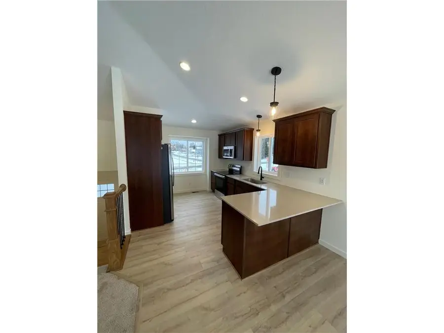 1463 34th Avenue Sw, Cambridge, MN 55008 - #2
