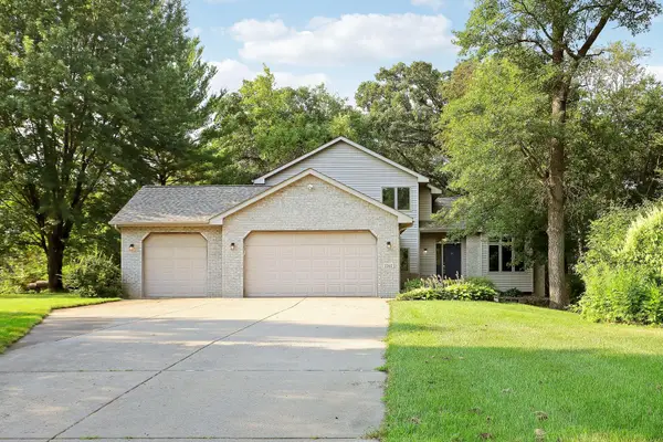 2360 170th Lane Nw, Andover, MN 55304