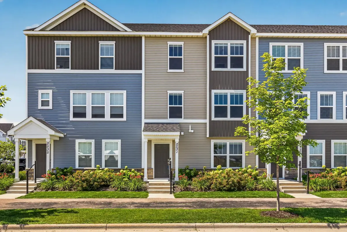 2531 Paddock Path, Shakopee, MN 55379 - #1