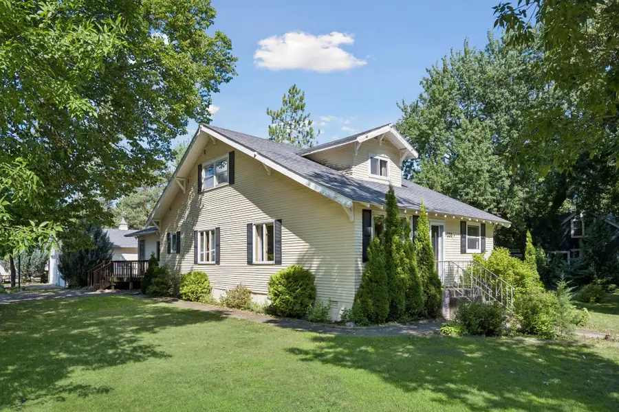 220 S Mccornell Avenue, Parkers Prairie, MN 56361 - #2