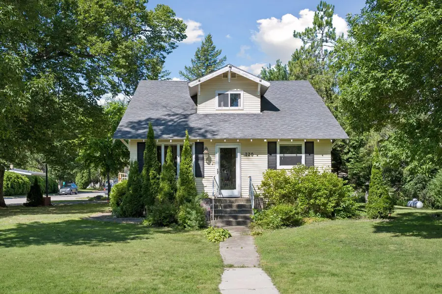 220 S Mccornell Avenue, Parkers Prairie, MN 56361 - #3