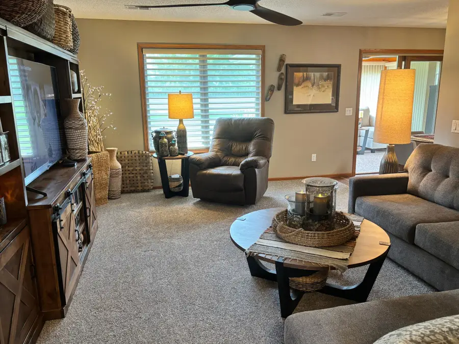 1620 Blue Jay Boulevard, Fairmont, MN 56031 - #3