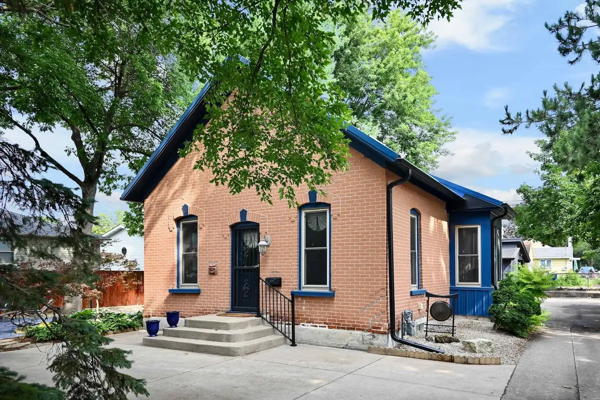 1002 Gilmore Avenue, Winona, MN 55987 - #1