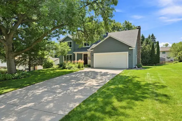 9391 Knighton Road, Woodbury, MN 55125
