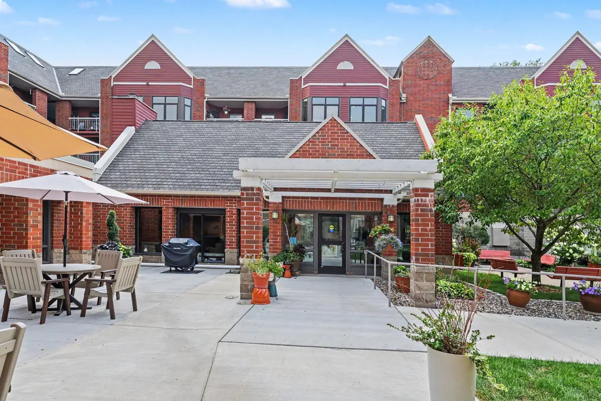 500 County Road B W #204, Roseville, MN 55113 - #1
