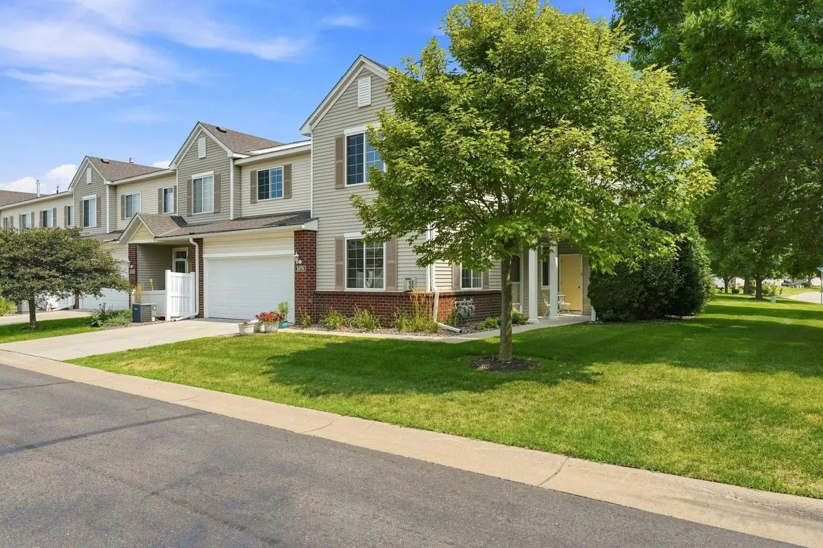 1878 13th Street W #906, Hastings, MN 55033 - #1