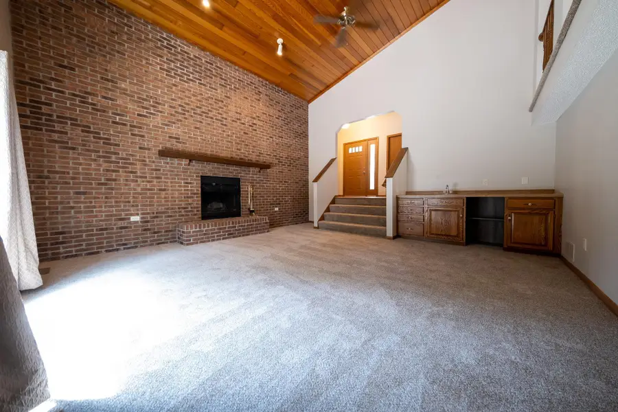 2048 128th Lane Nw, Coon Rapids, MN 55448 - #3