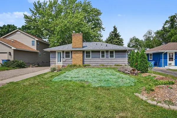 2733 Parkview Boulevard, Robbinsdale, MN 55422