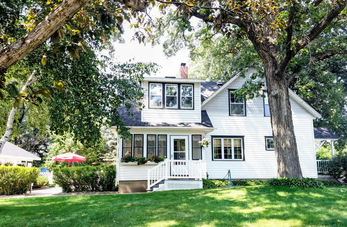525 2nd Avenue Se, Long Prairie, MN 56347 - #1