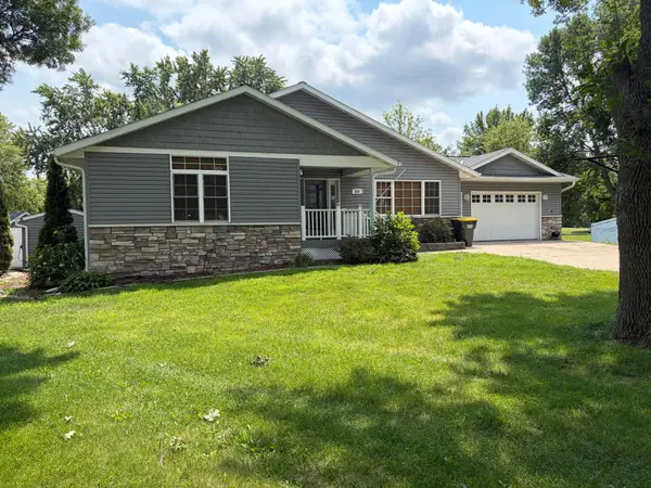509 1st Avenue S, Raymond, MN 56282