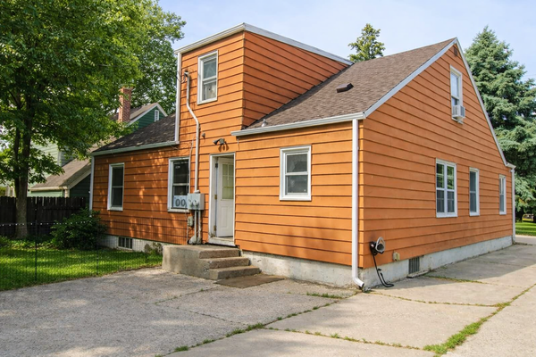 420 14th Street S, Moorhead, MN 56560