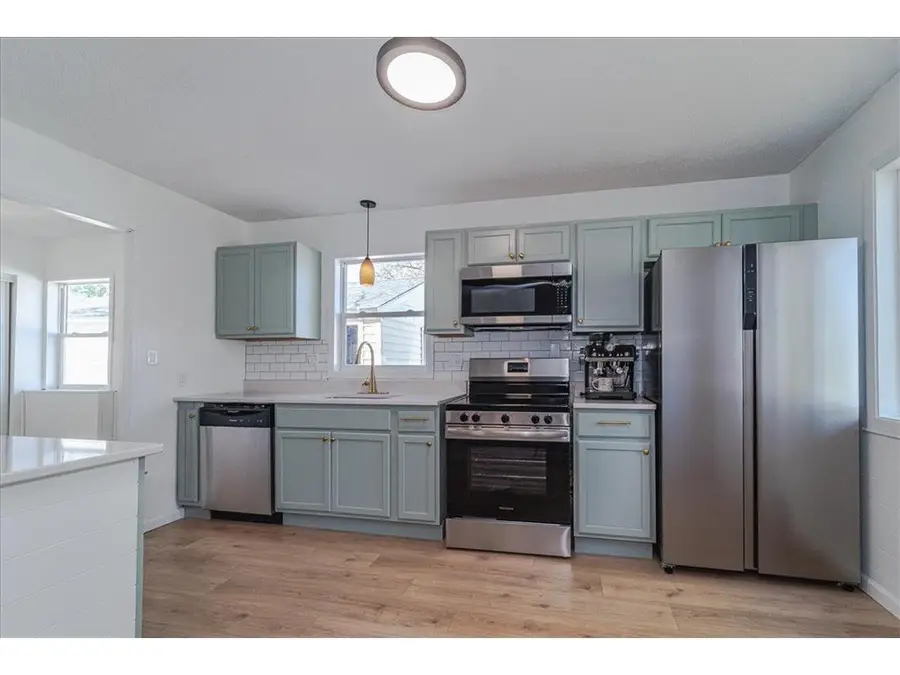 140 Carol Lane, West Saint Paul, MN 55118 - #2