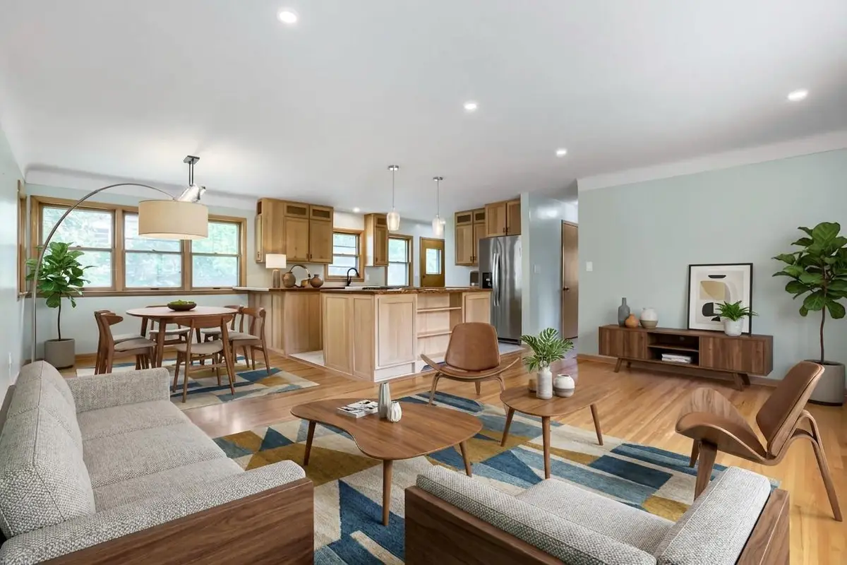 49 Belvidere Street E, Saint Paul, MN 55107 - #1