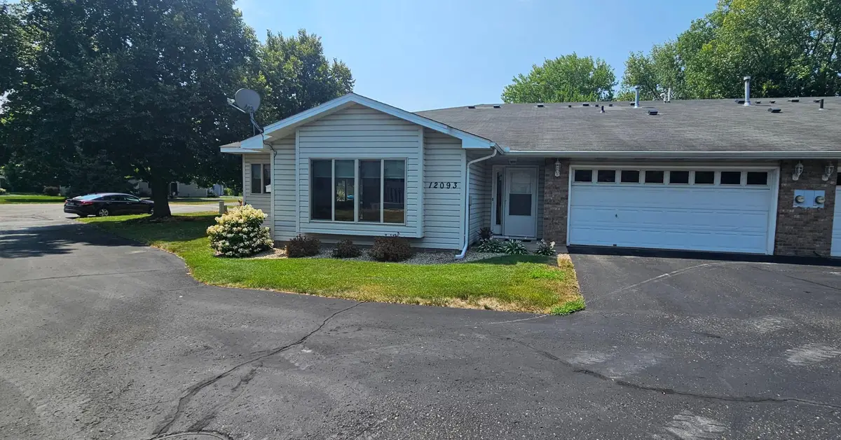 12093 Yellow Pine Street Nw, Coon Rapids, MN 55448 - #1
