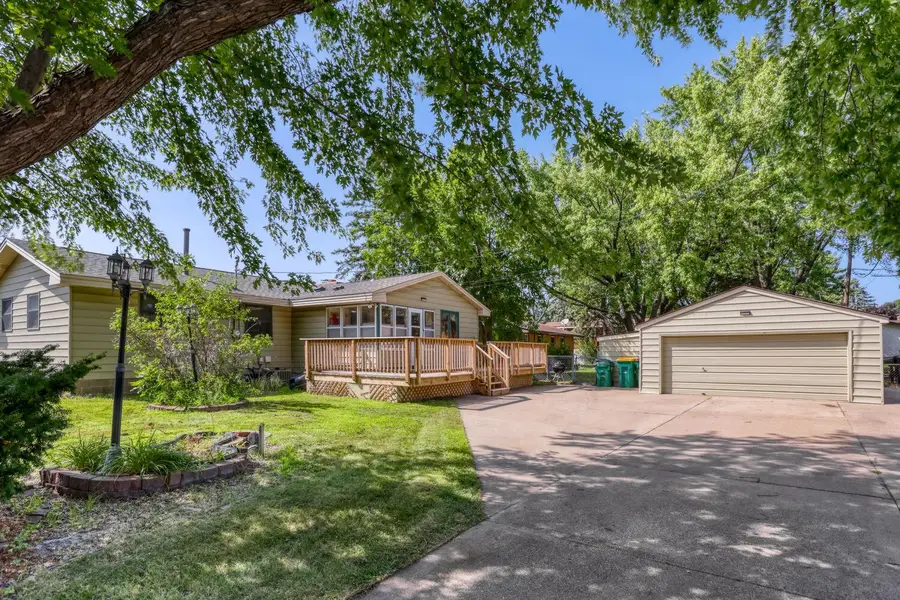 6700 Beard Avenue N, Brooklyn Center, MN 55429 - #2