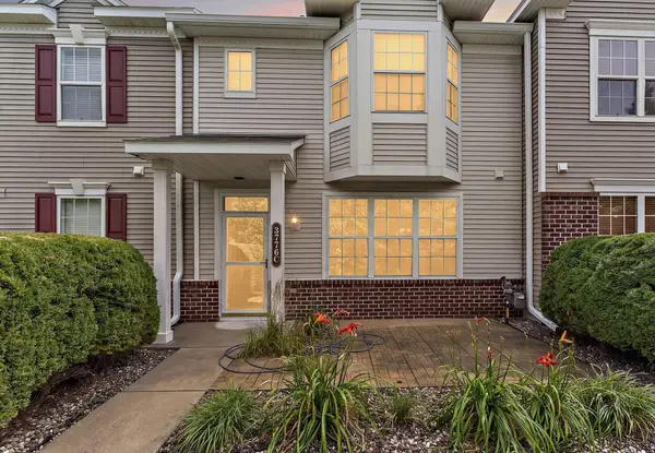 3776 Hazel Trail #C, Woodbury, MN 55129