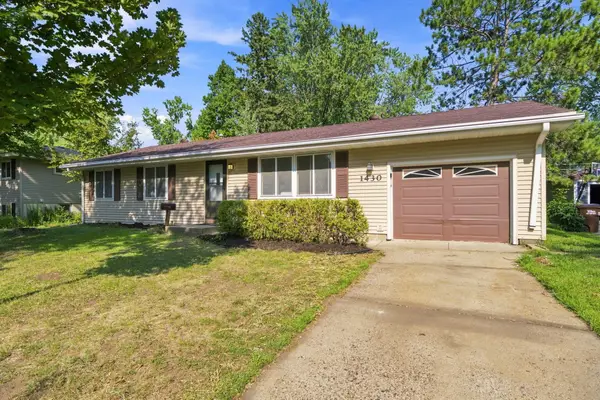 1430 Selby Avenue, Saint Paul Park, MN 55071
