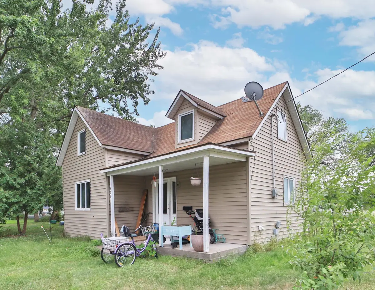 400 5th Street Sw, Little Falls, MN 56345 - #1