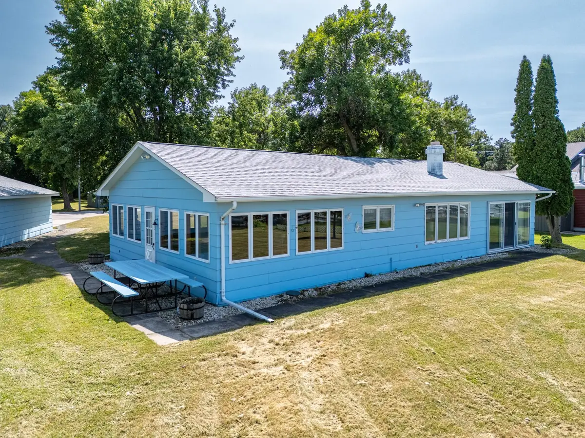 11842 Lake Street Se, Mentor, MN 56736 - #1