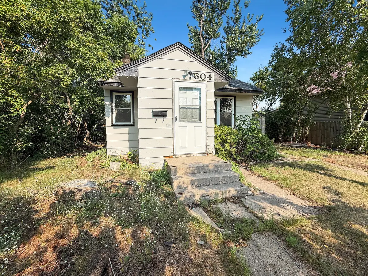 604 Lincoln Avenue Se, Bemidji, MN 56601 - #1