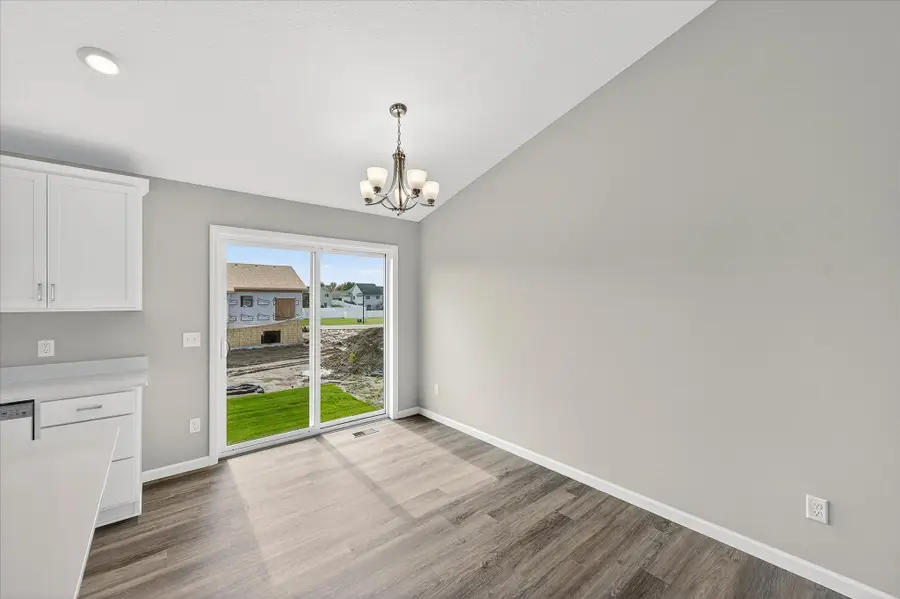 1006 Brandenburg Circle, Waverly, MN 55390 - #2
